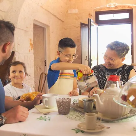 Trullo Sweet Trullo Bed and Breakfast